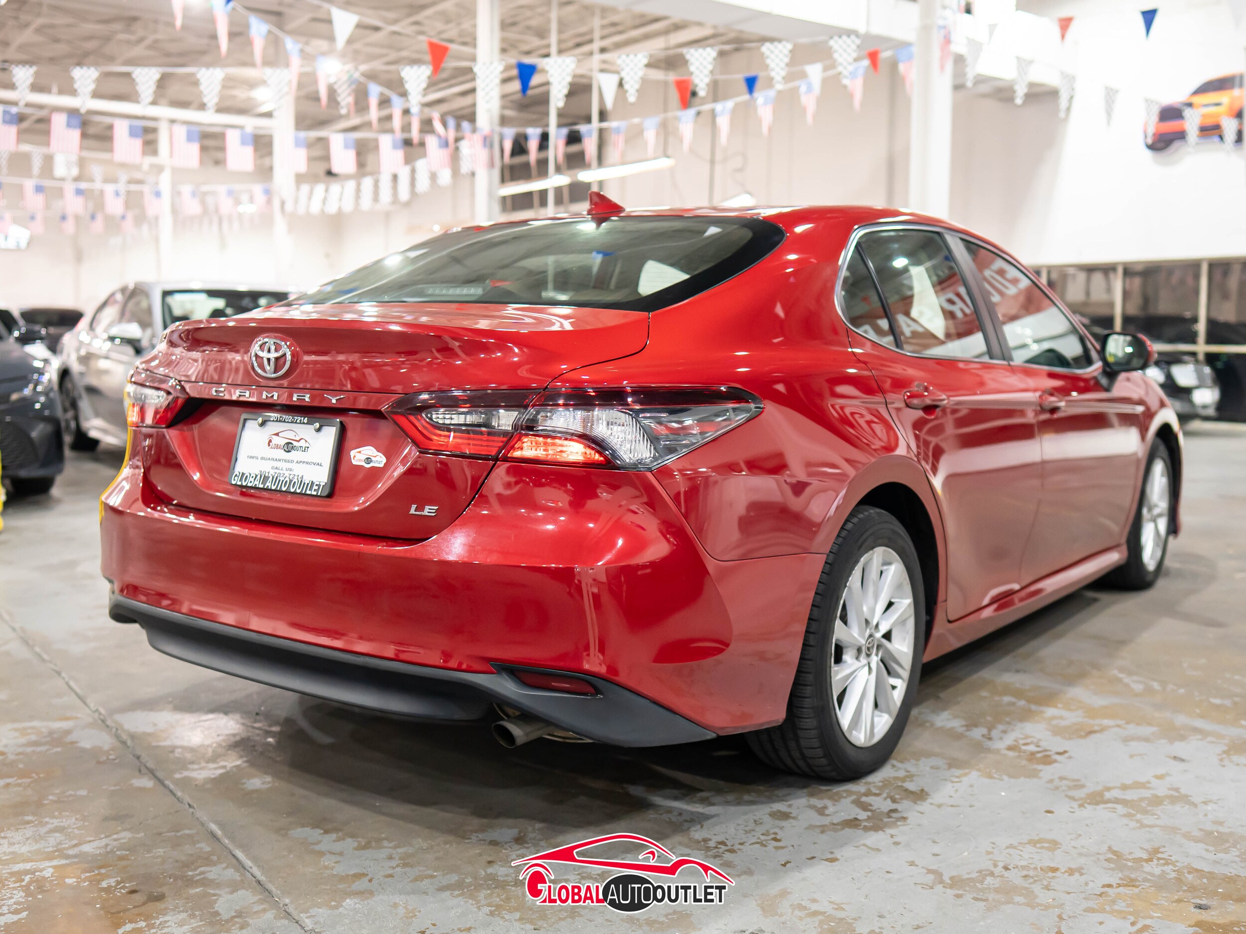 2023 Toyota Camry LE photo 4