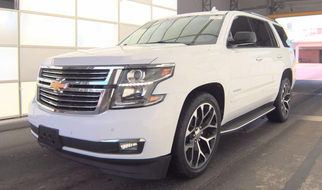 2019 Chevrolet Tahoe 4WD Premier's photo