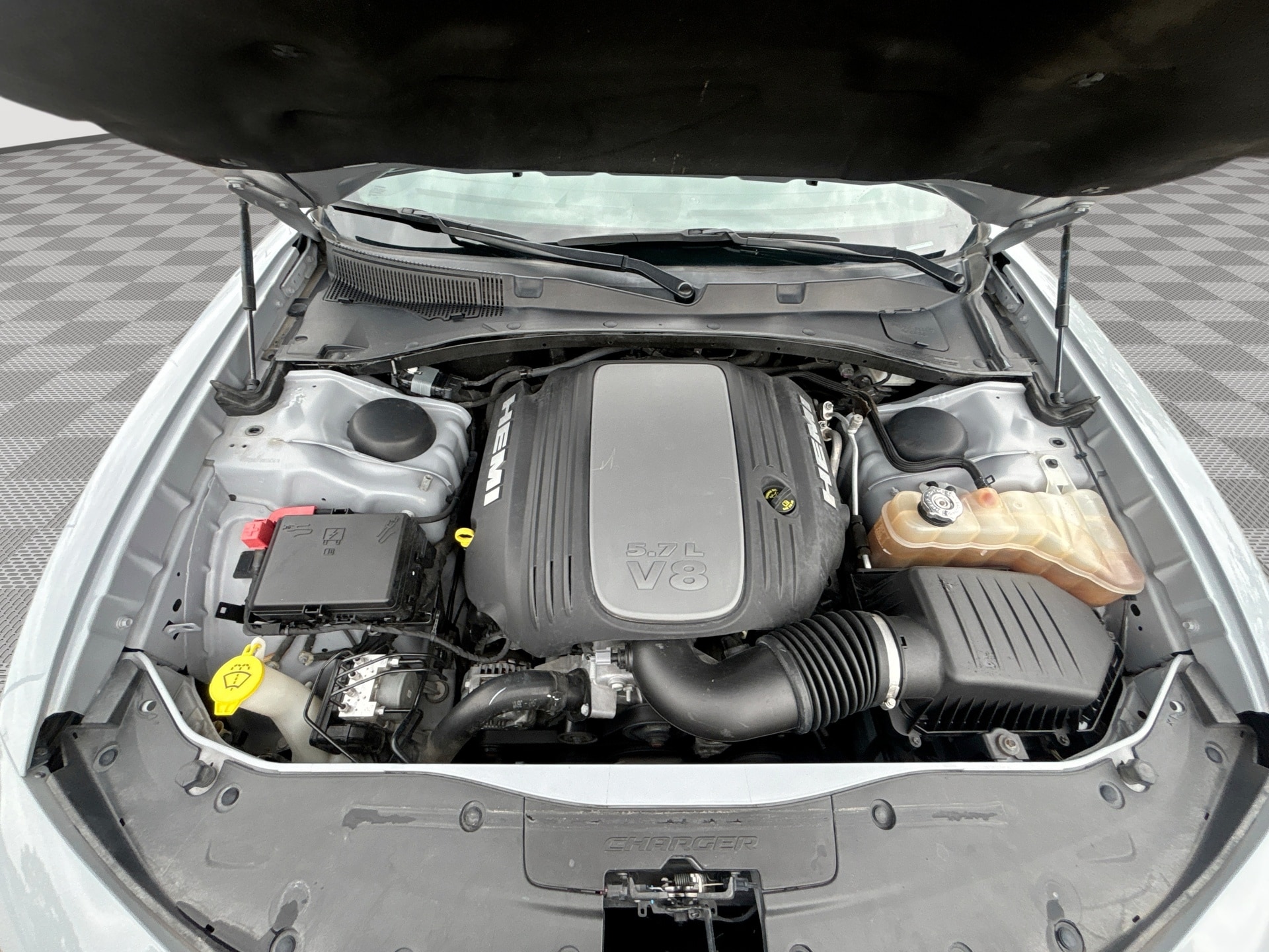 2021 Dodge Charger R/T - Photo 17