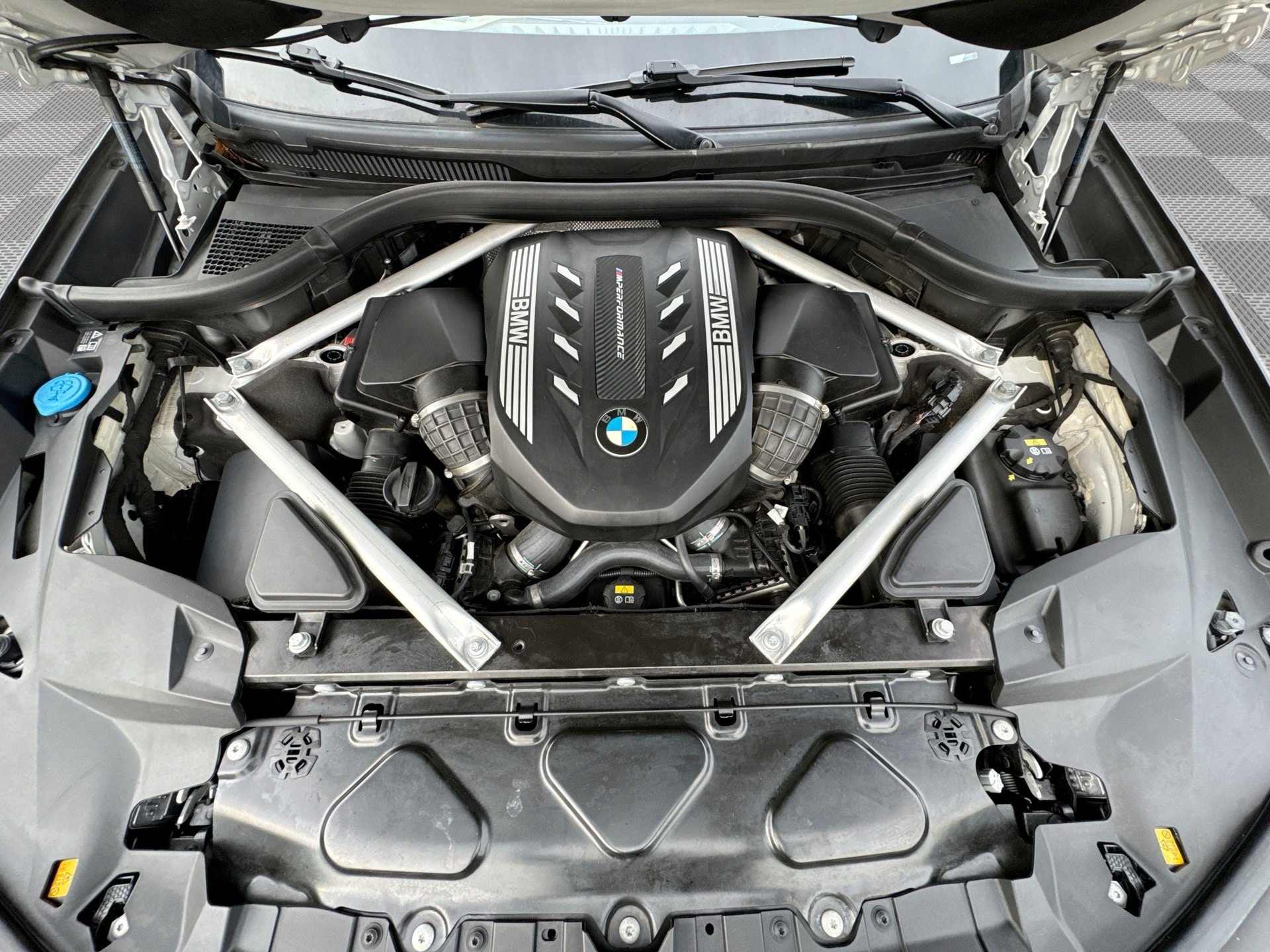 2021 BMW X7 M50i - Photo 18