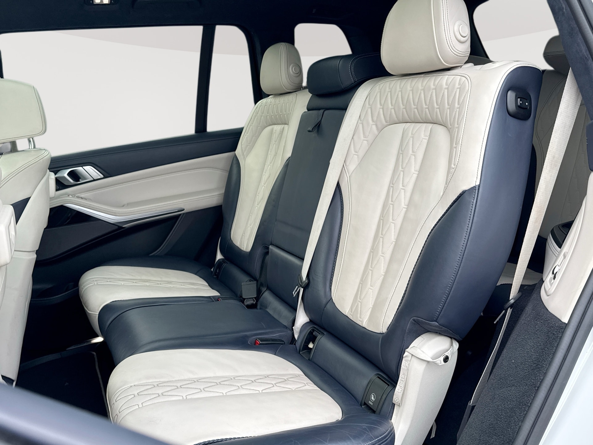 2021 BMW X7 M50i - Photo 26