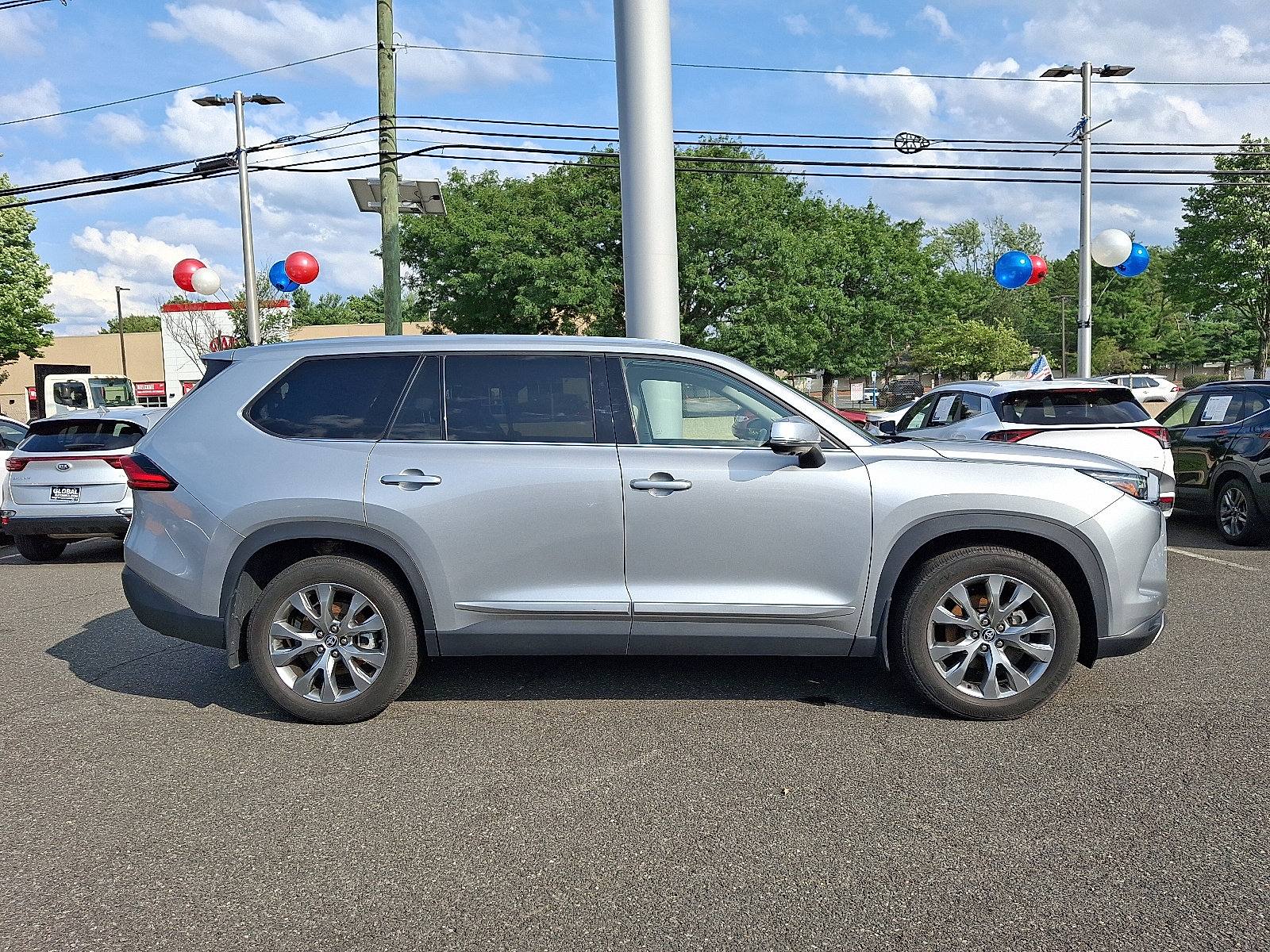 2024 Toyota Grand Highlander Limited - Photo 8