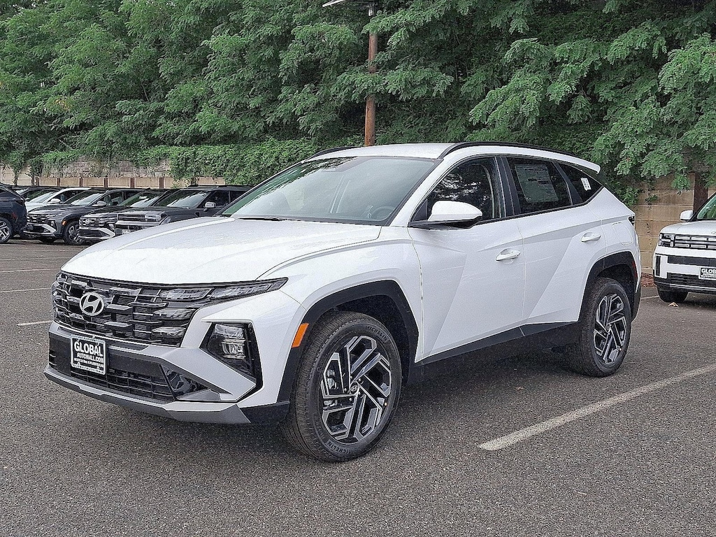 New 2026 Hyundai Tucson SEL Plus AWD SUV