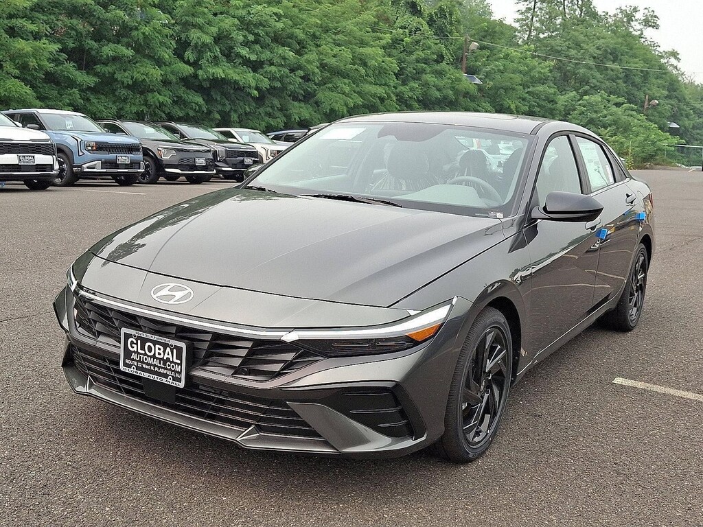 New 2026 Hyundai Elantra SEL Sport Sedan