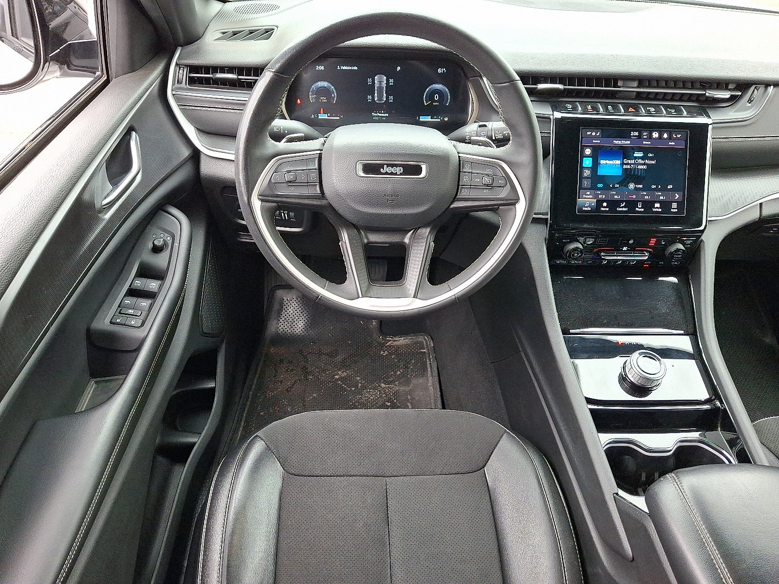 2023 Jeep Grand Cherokee Altitude - Photo 12