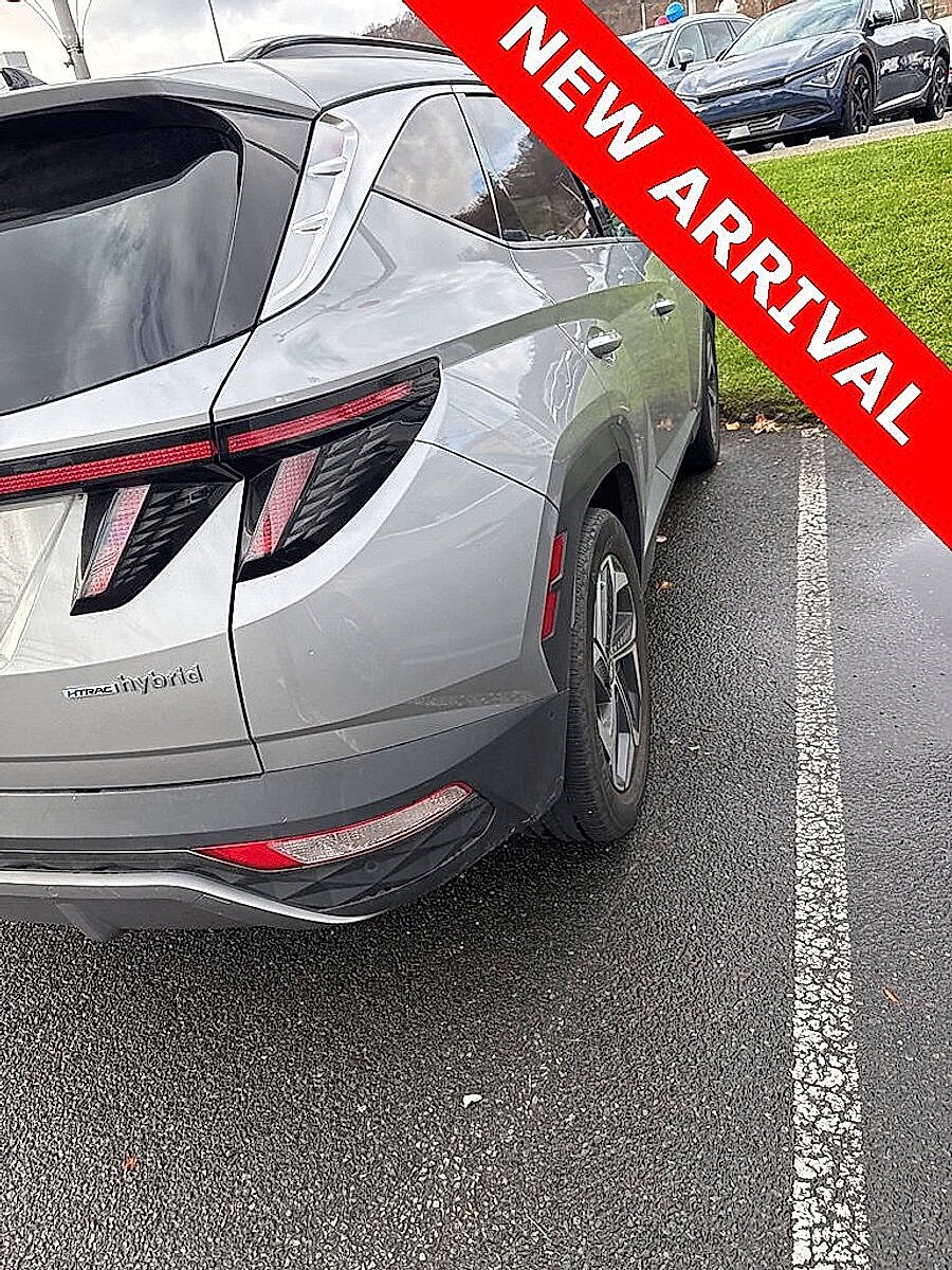 2022 Hyundai Tucson Hybrid Limited photo 3