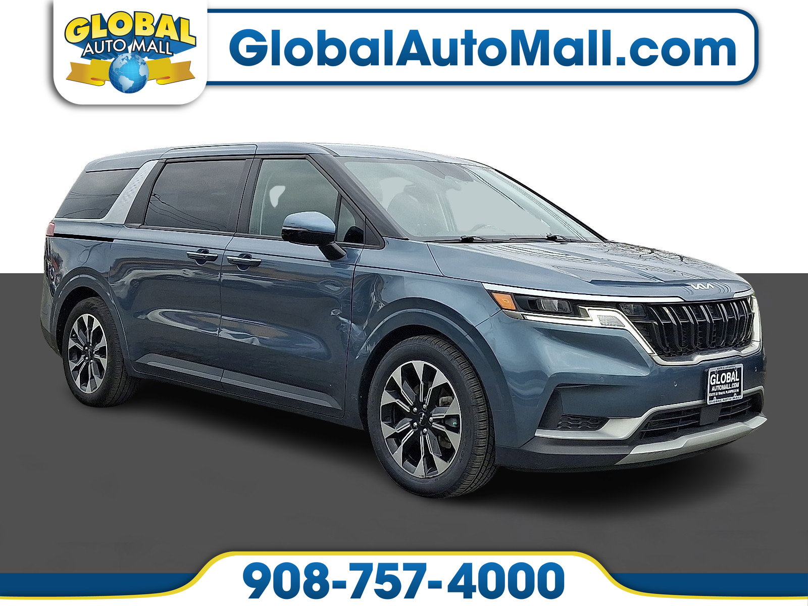 2024 Kia Carnival EX's photo