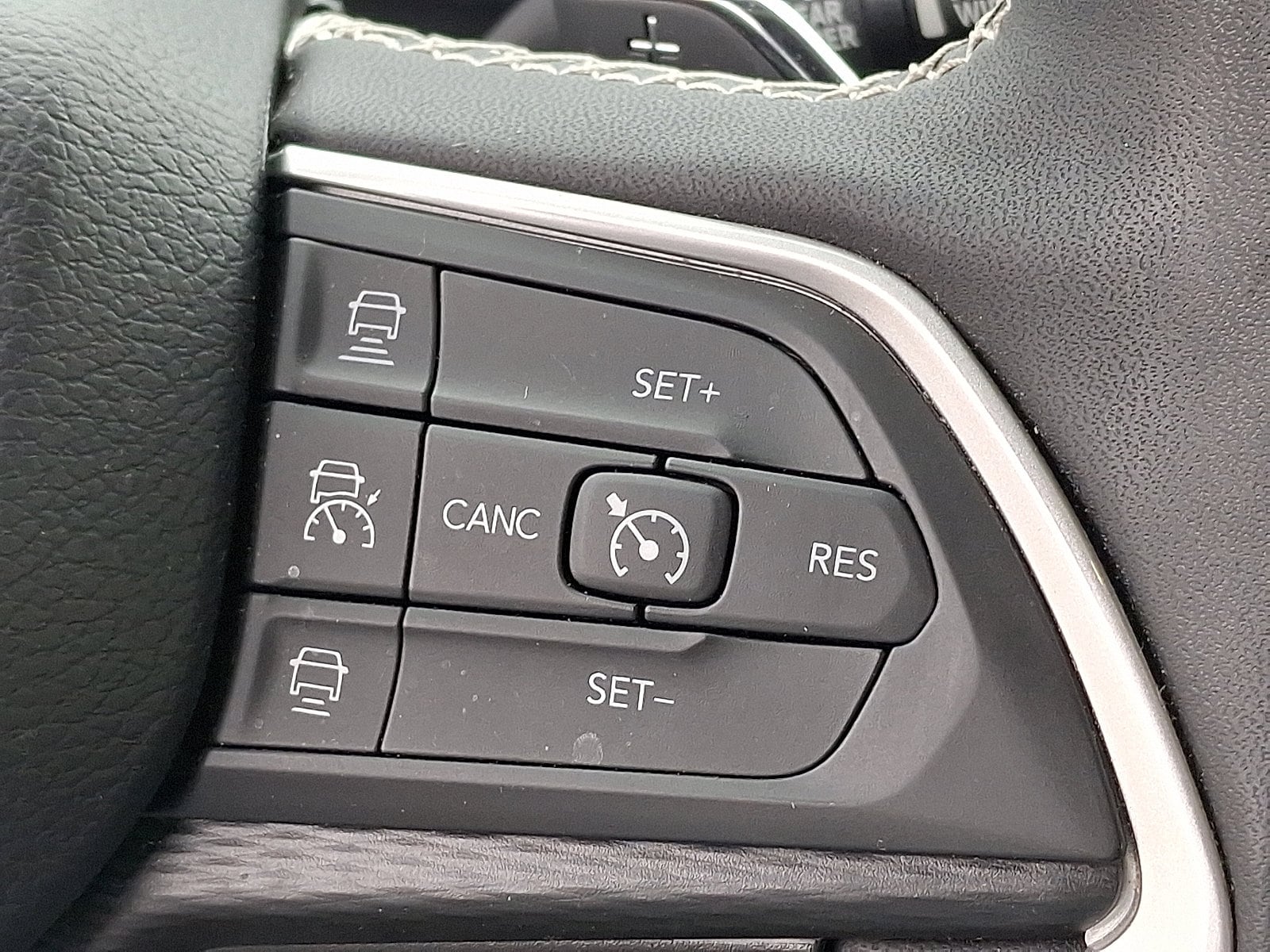 2023 Jeep Grand Cherokee Altitude - Photo 22