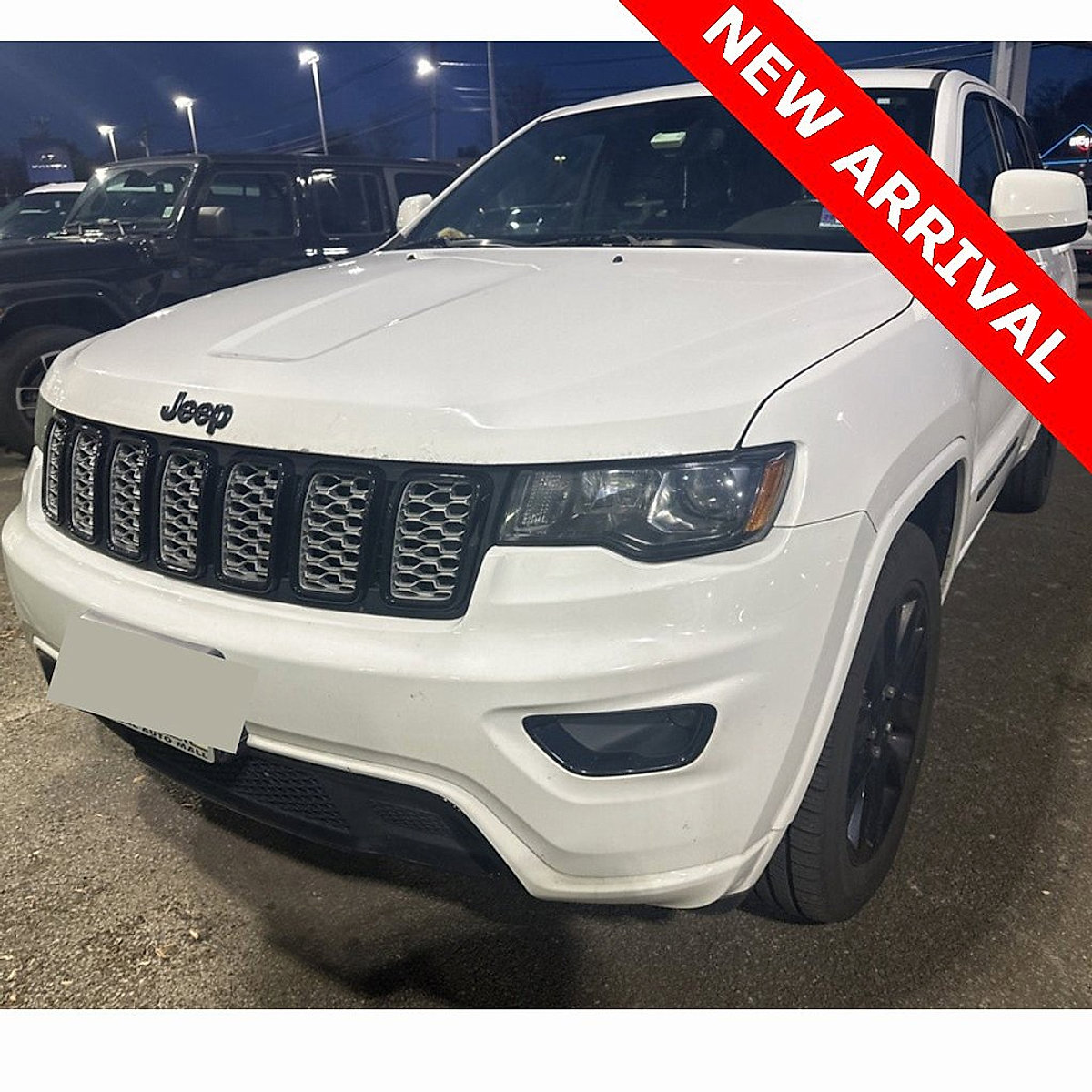 2019 Jeep Grand Cherokee Altitude's photo