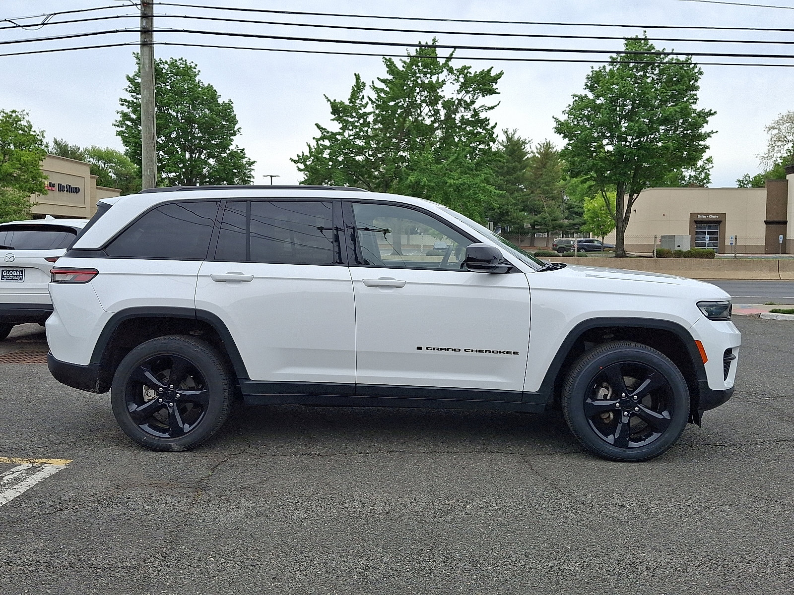 2023 Jeep Grand Cherokee Altitude - Photo 8