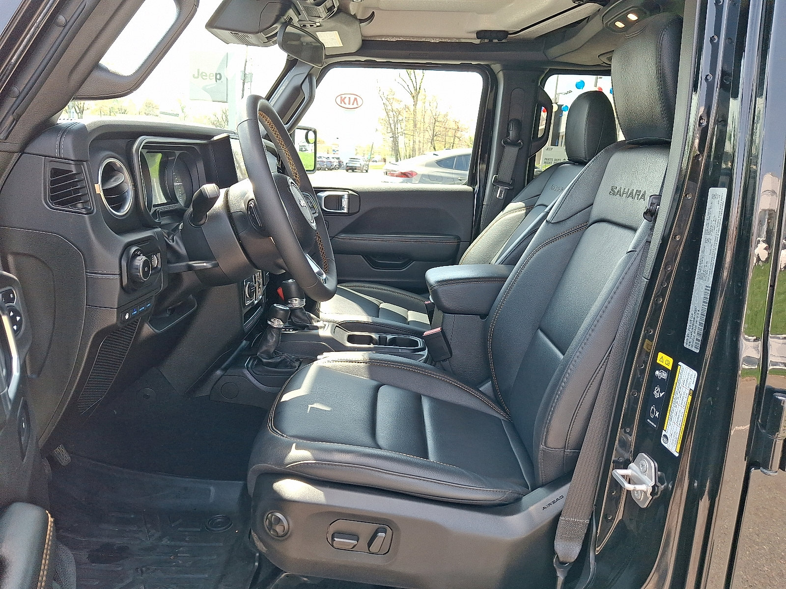 2024 Jeep Wrangler 4xe Sahara 4XE - Photo 14