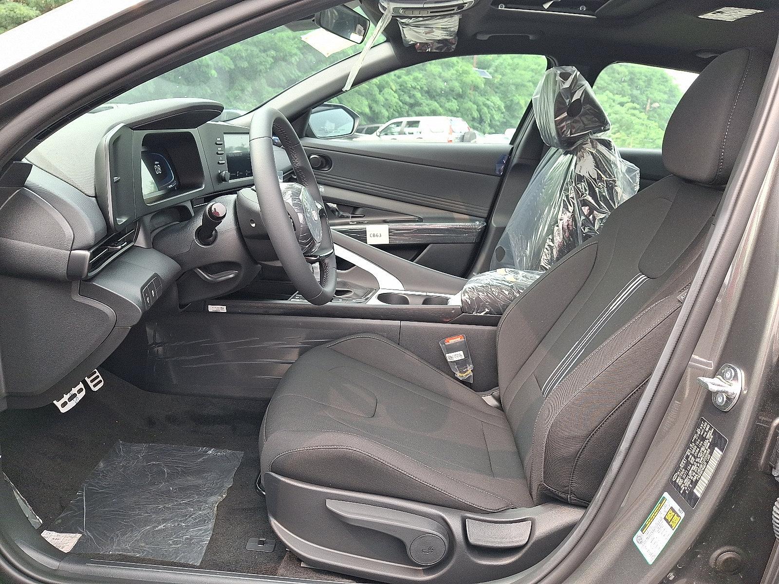 2026 Hyundai Elantra SEL - Photo 9