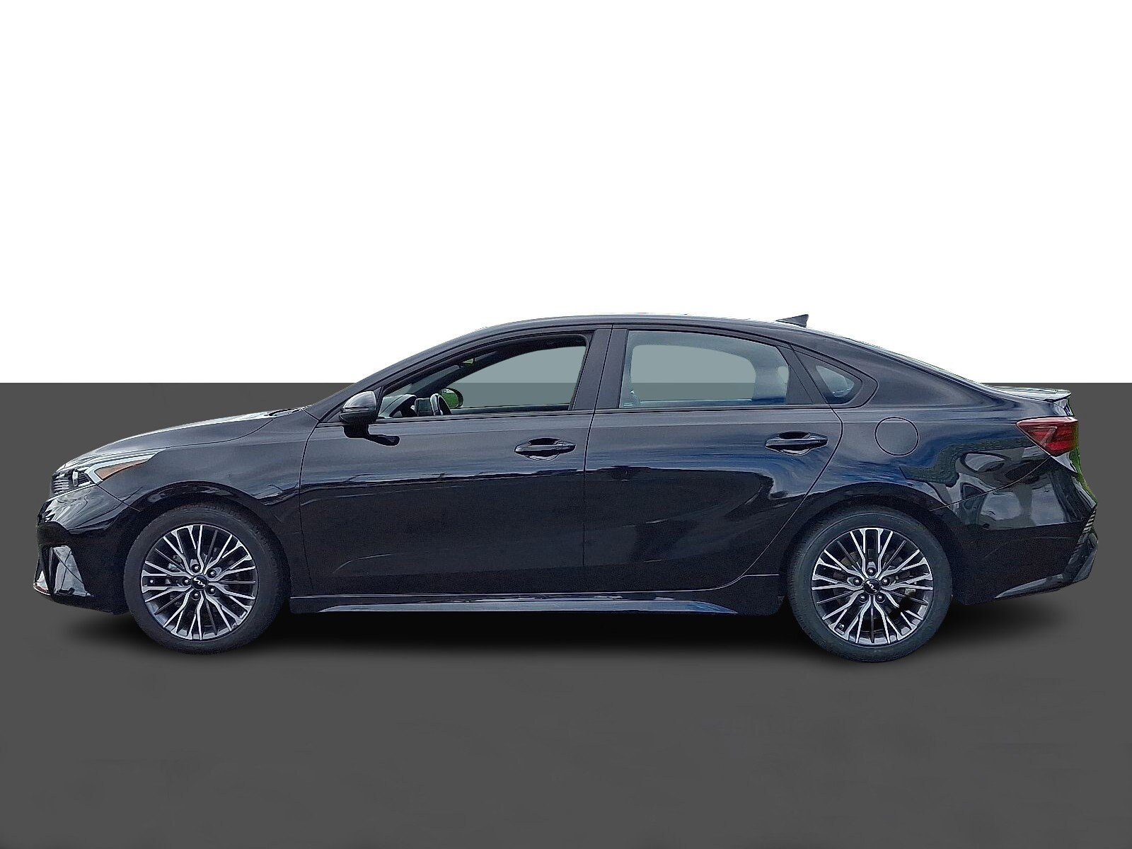 2023 Kia Forte GT-Line photo 4