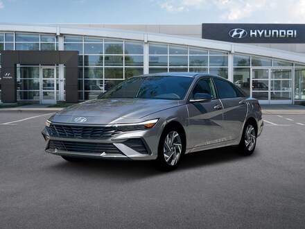 2025 Hyundai Elantra SEL Sport Sedan