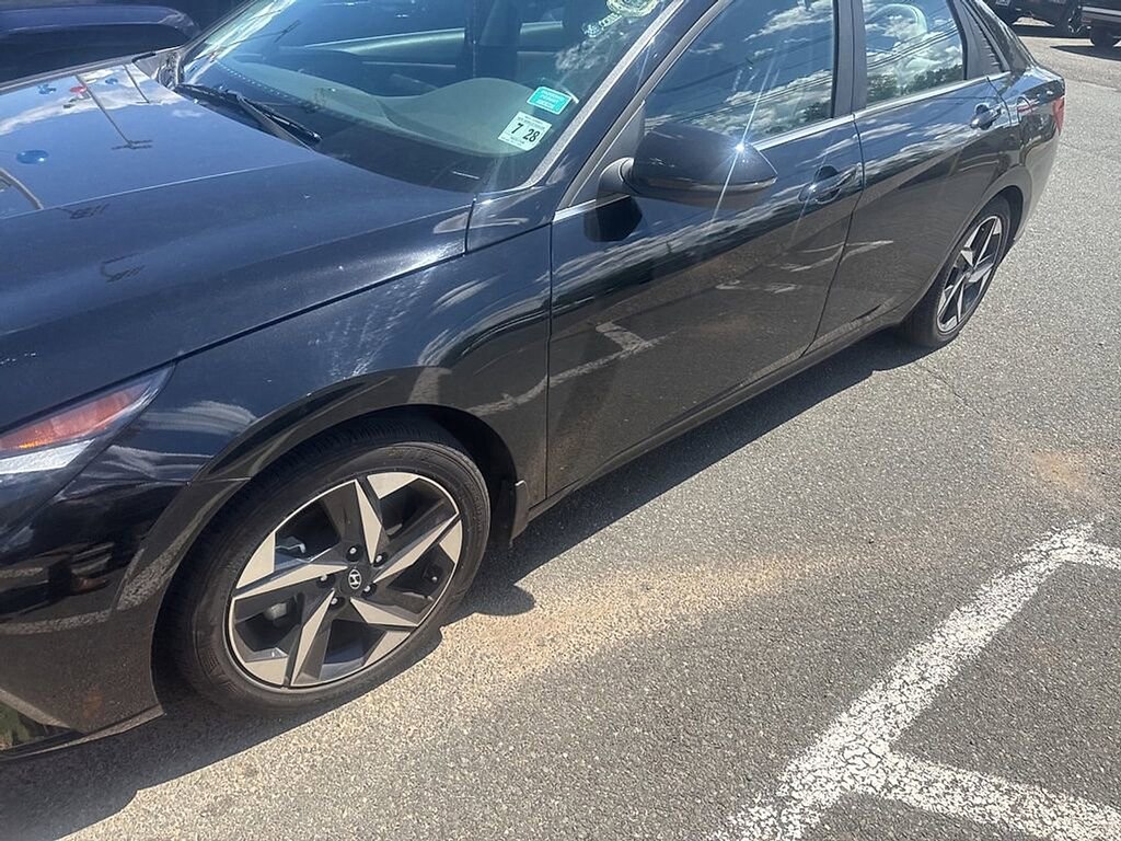 Certified 2023 Hyundai Elantra Limited Sedan