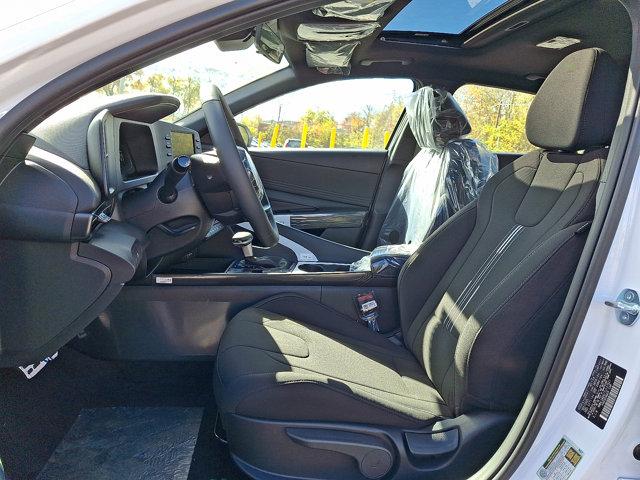 2026 Hyundai Elantra SEL - Photo 9