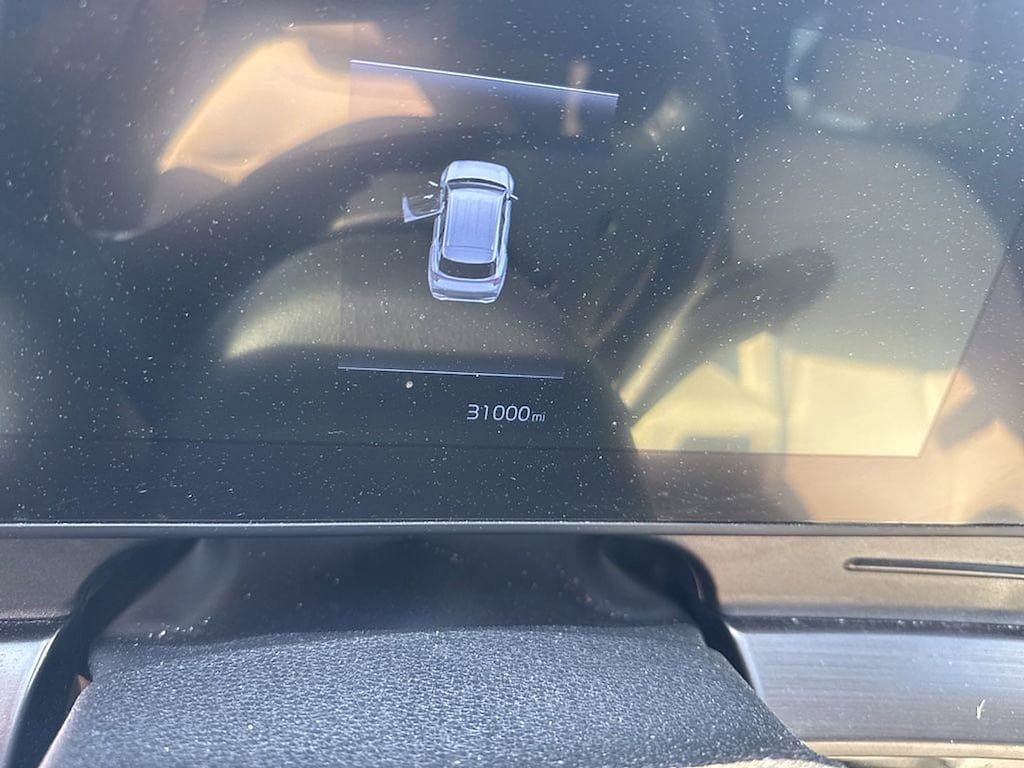 Used 2024 Kia Sportage EX SUV