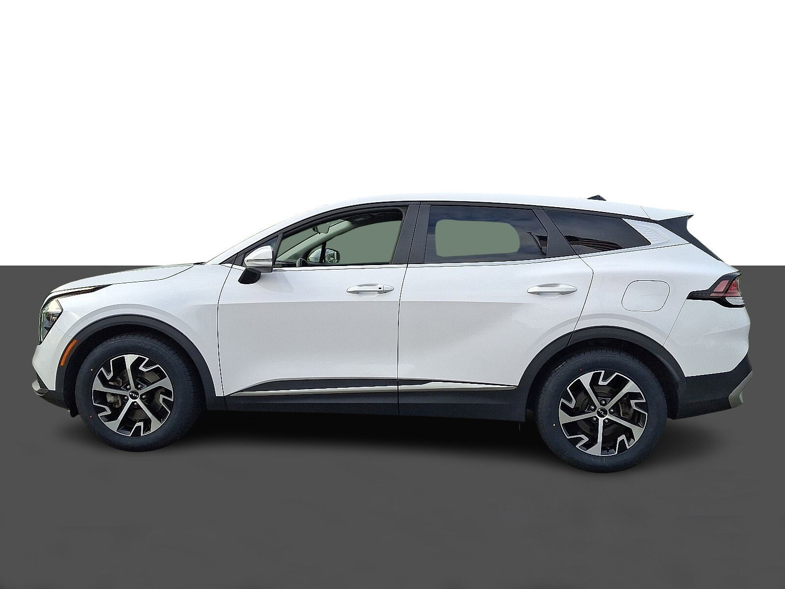 2023 Kia Sportage EX photo 3