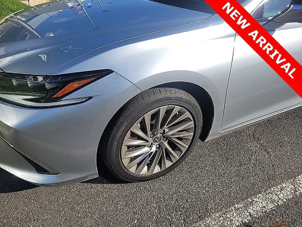 Used 2023 Lexus ES 350 Ultra Luxury Sedan