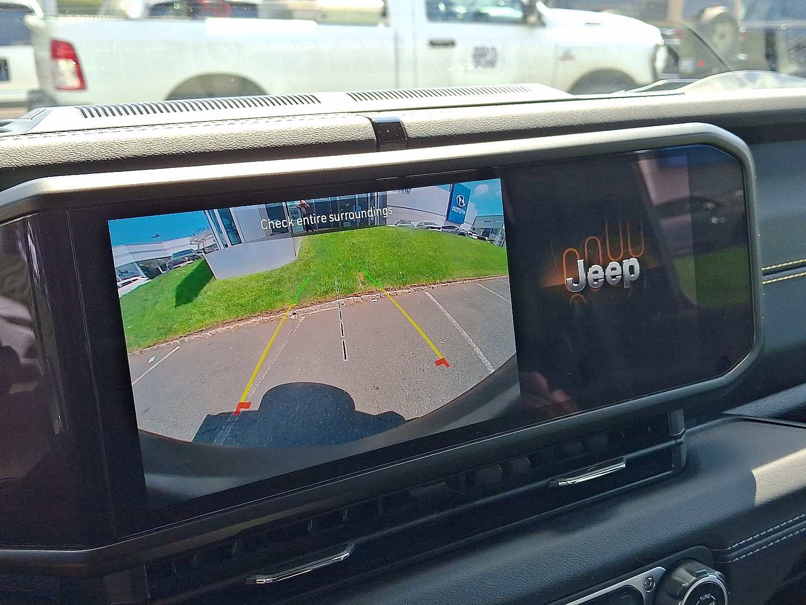 2024 Jeep Wrangler 4xe Sahara 4XE - Photo 18