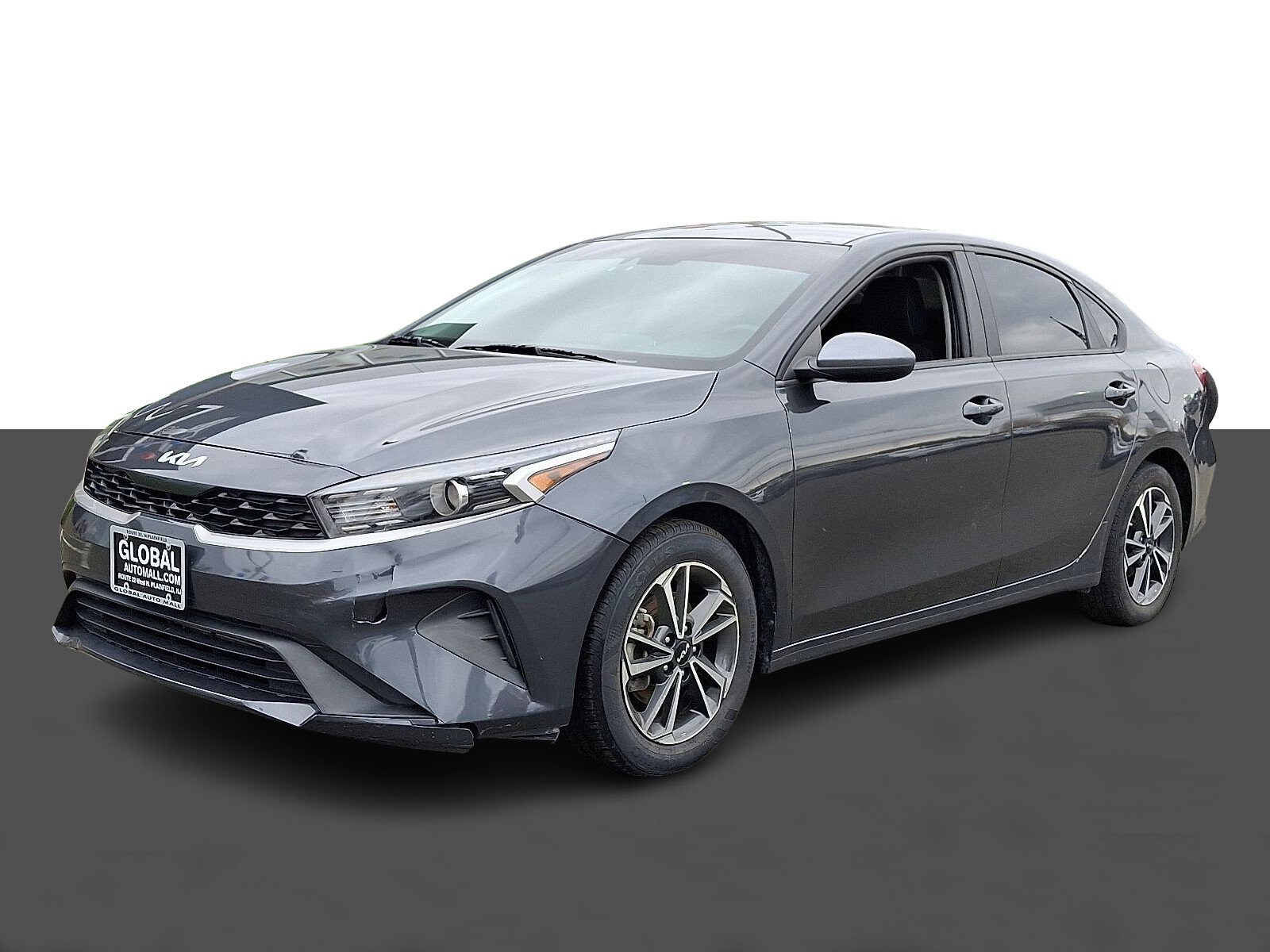 2023 Kia Forte LXS photo 3
