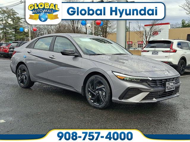 2026 Hyundai Elantra SEL's photo