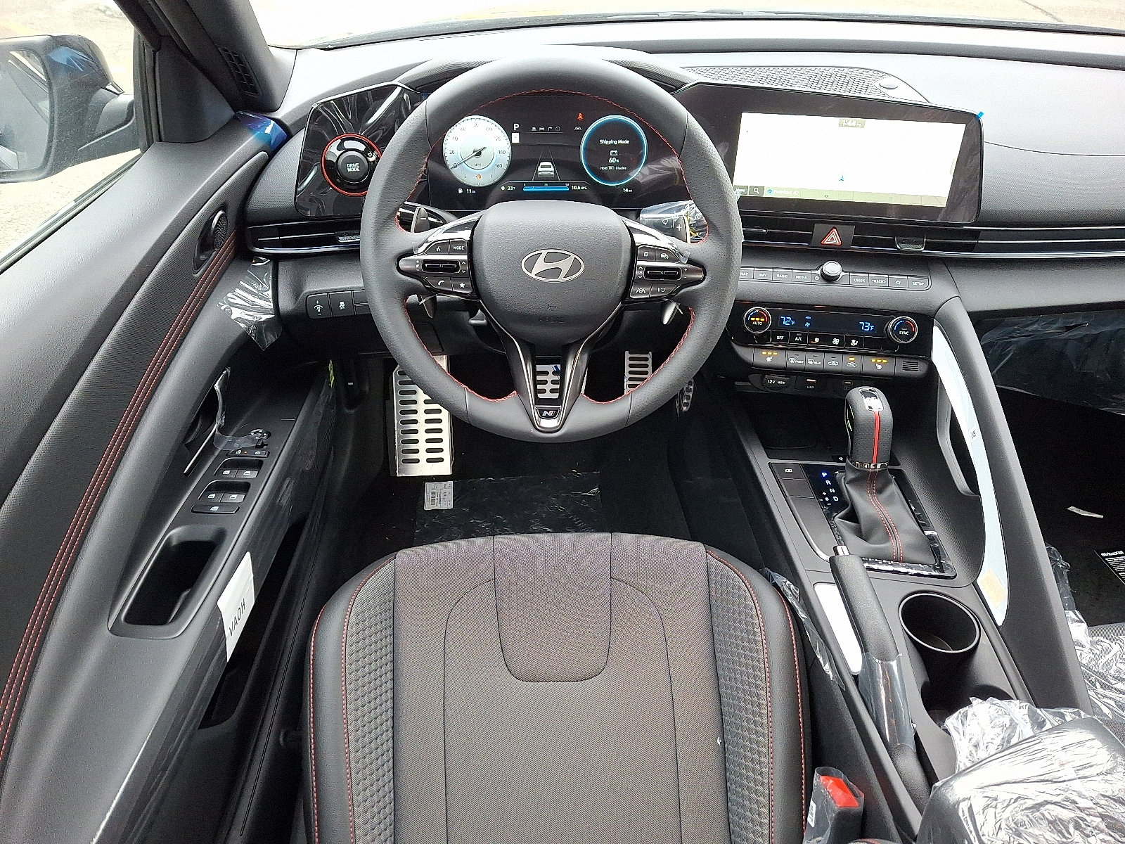 2025 Hyundai Elantra N Line - Photo 7