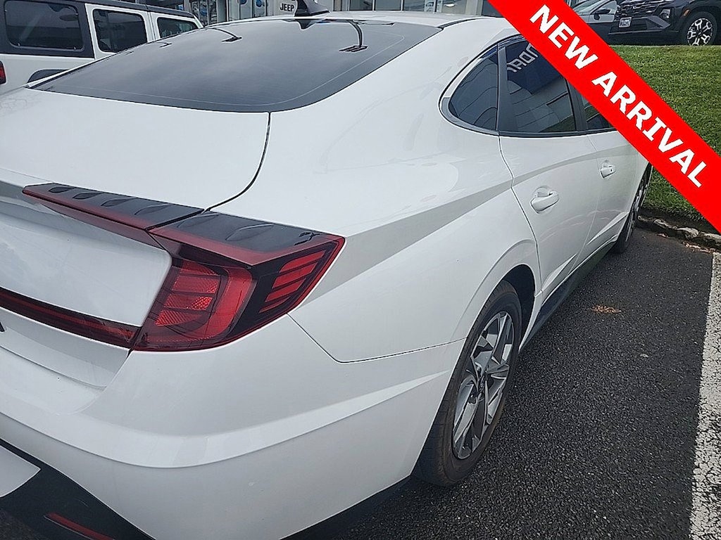 Used 2022 Hyundai Sonata SEL Sedan