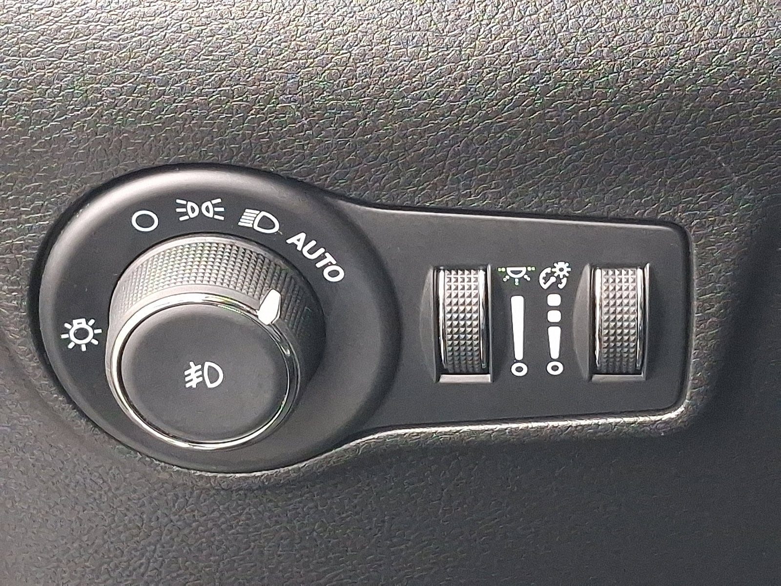 2024 Jeep Compass Limited - Photo 25