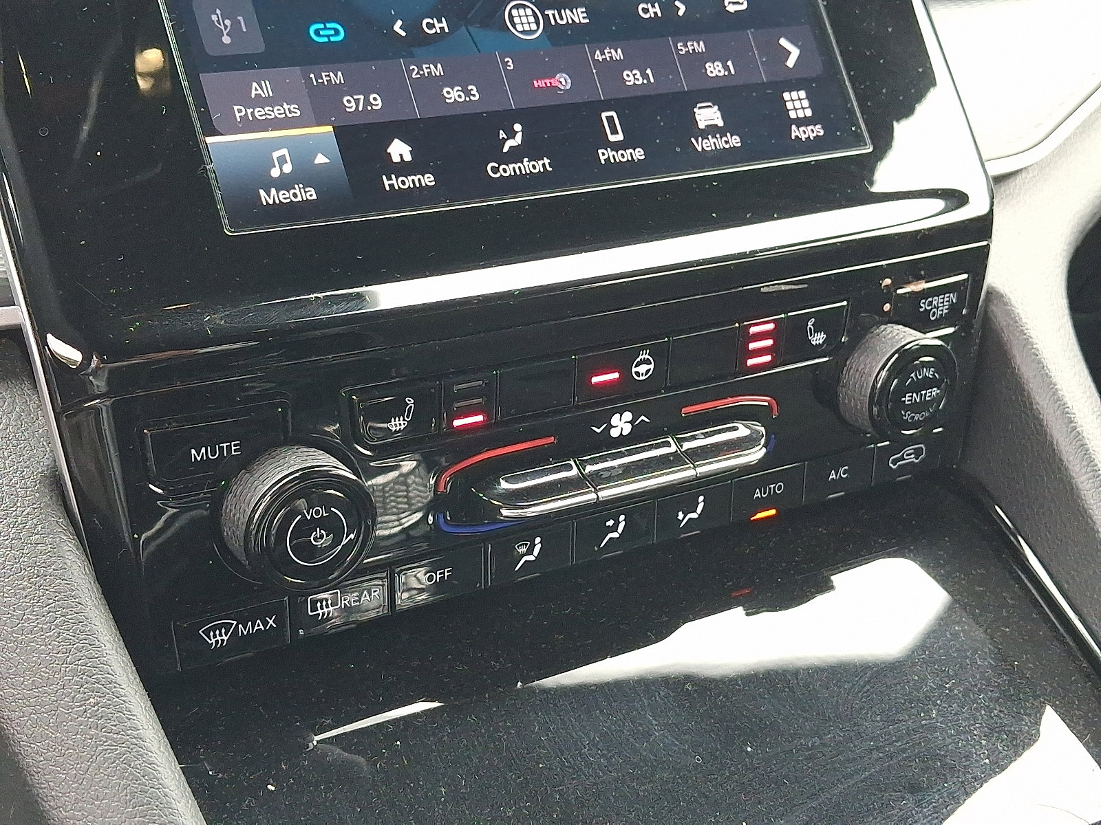 2023 Jeep Grand Cherokee Altitude - Photo 16