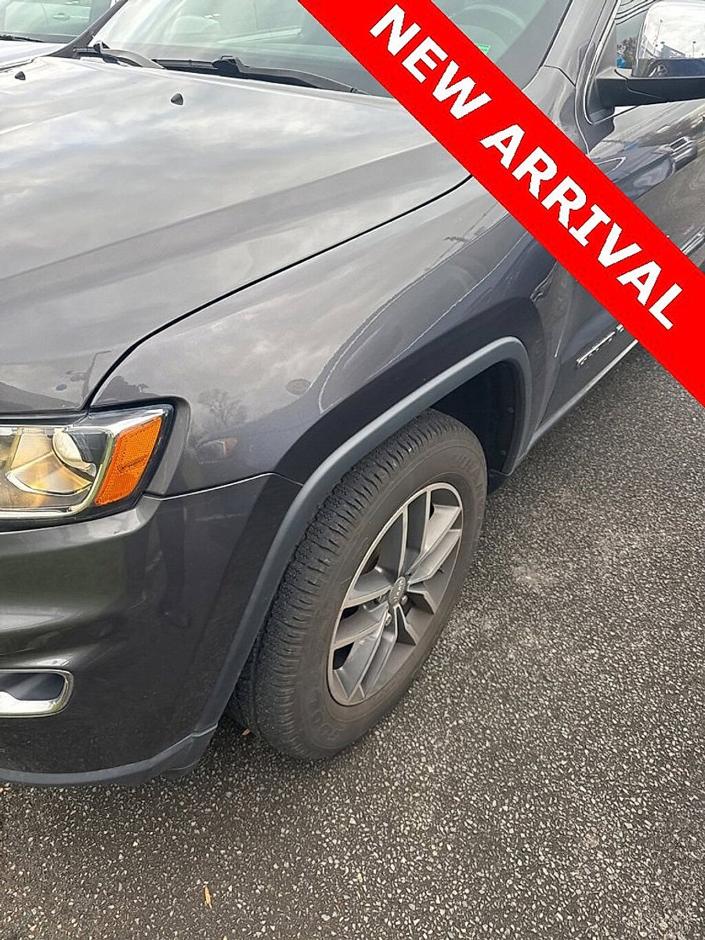 Used 2018 Jeep Grand Cherokee Limited 4x4 SUV