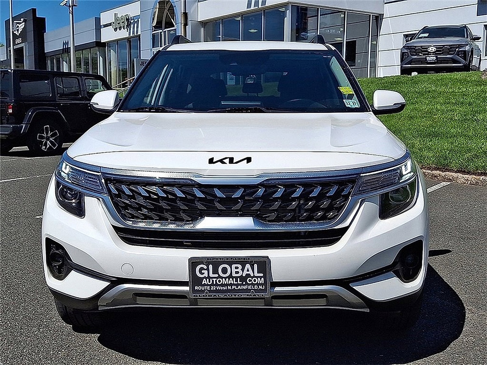 Used 2023 Kia Seltos Nightfall with VIN KNDEUCA20P7406566 for sale in Plainfield, NJ