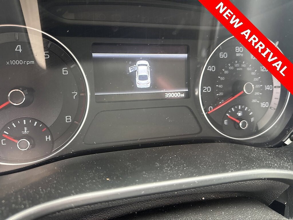 Used 2023 Kia Forte LXS Sedan