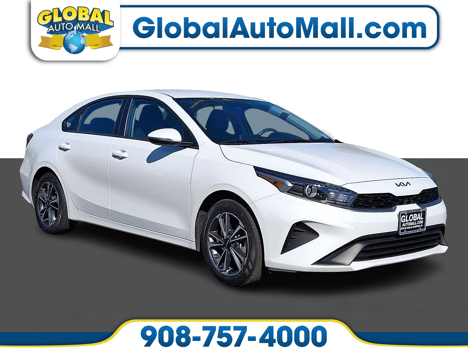 2023 Kia Forte LXS AT's photo