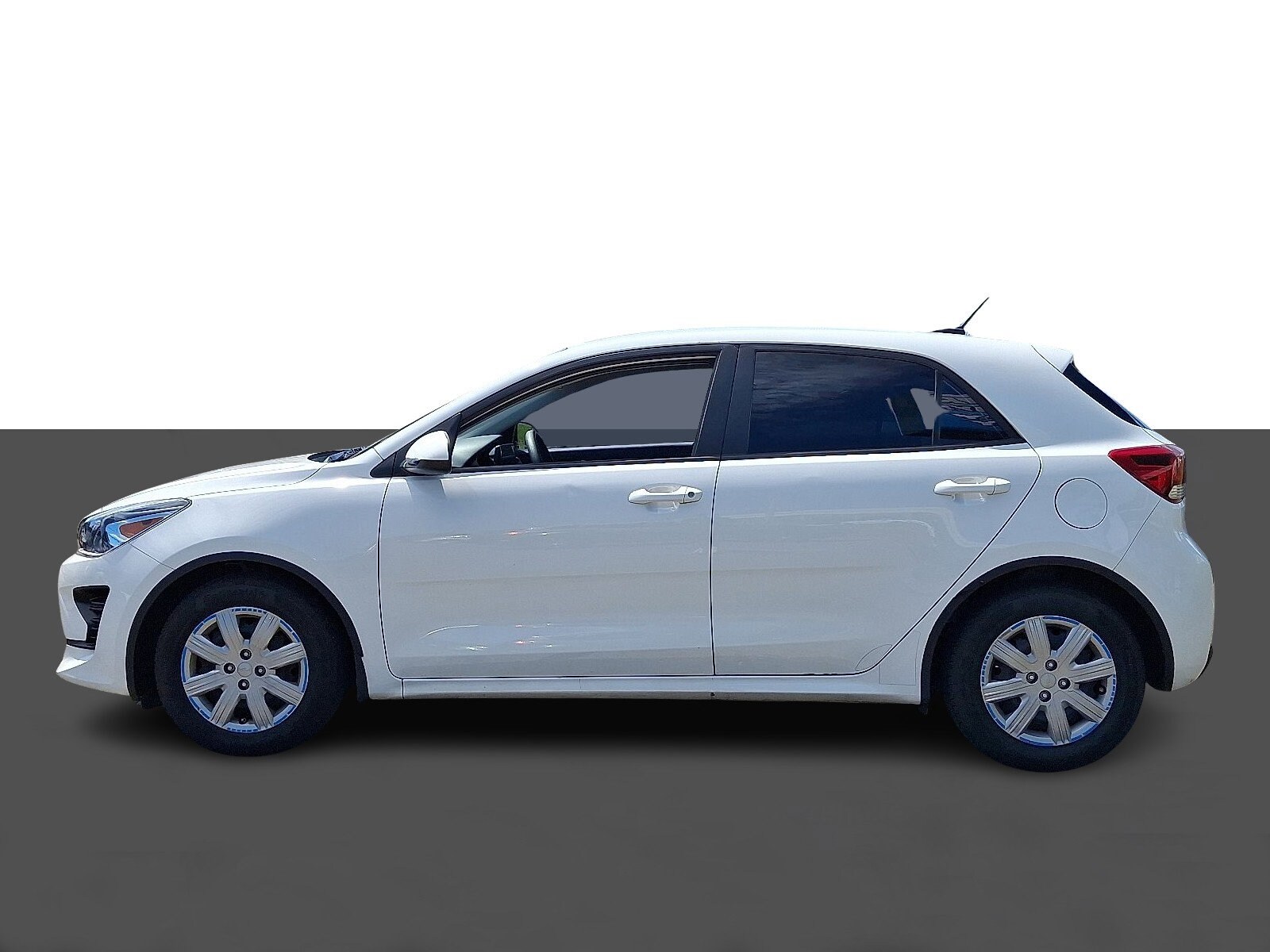 2023 Kia Rio S photo 3