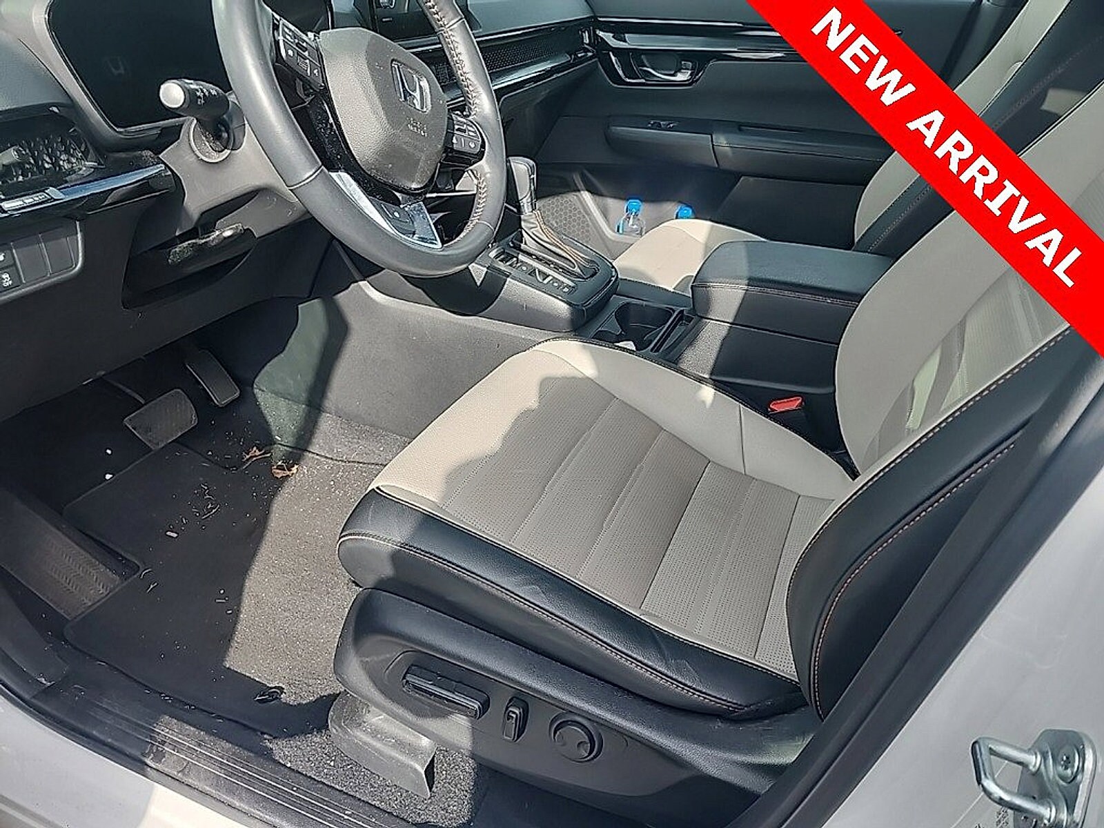 2023 Honda CR-V Hybrid Sport Touring photo 3