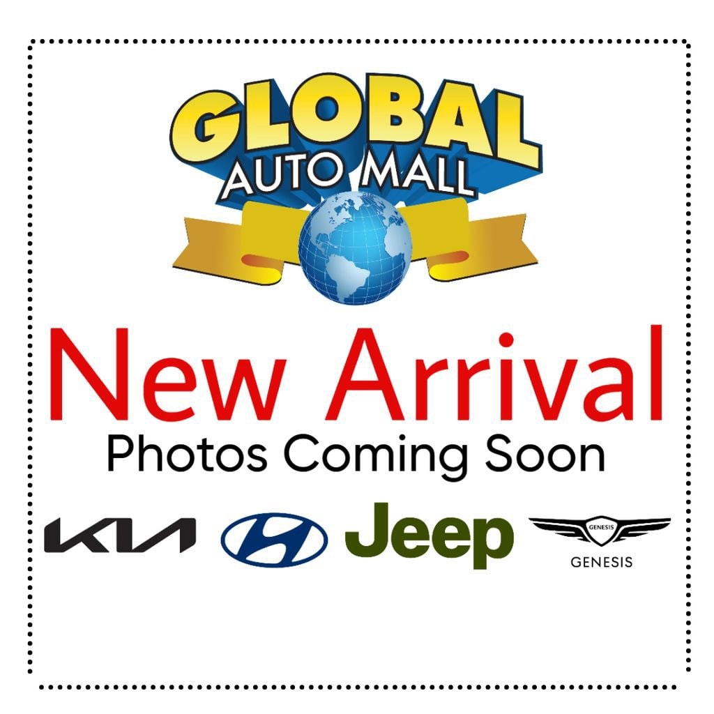 Used 2025 Hyundai Elantra SEL Convenience Sedan