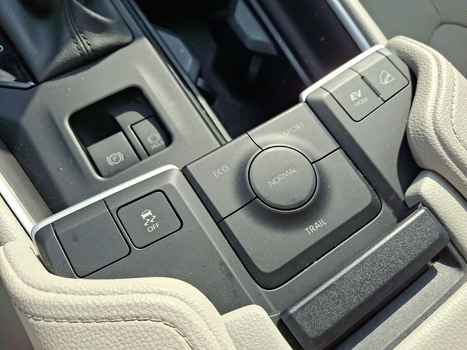 2024 Toyota Grand Highlander Limited - Photo 24