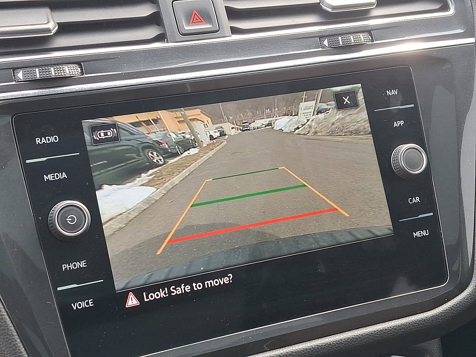 2023 Volkswagen Tiguan SEL R-LINE - Photo 20