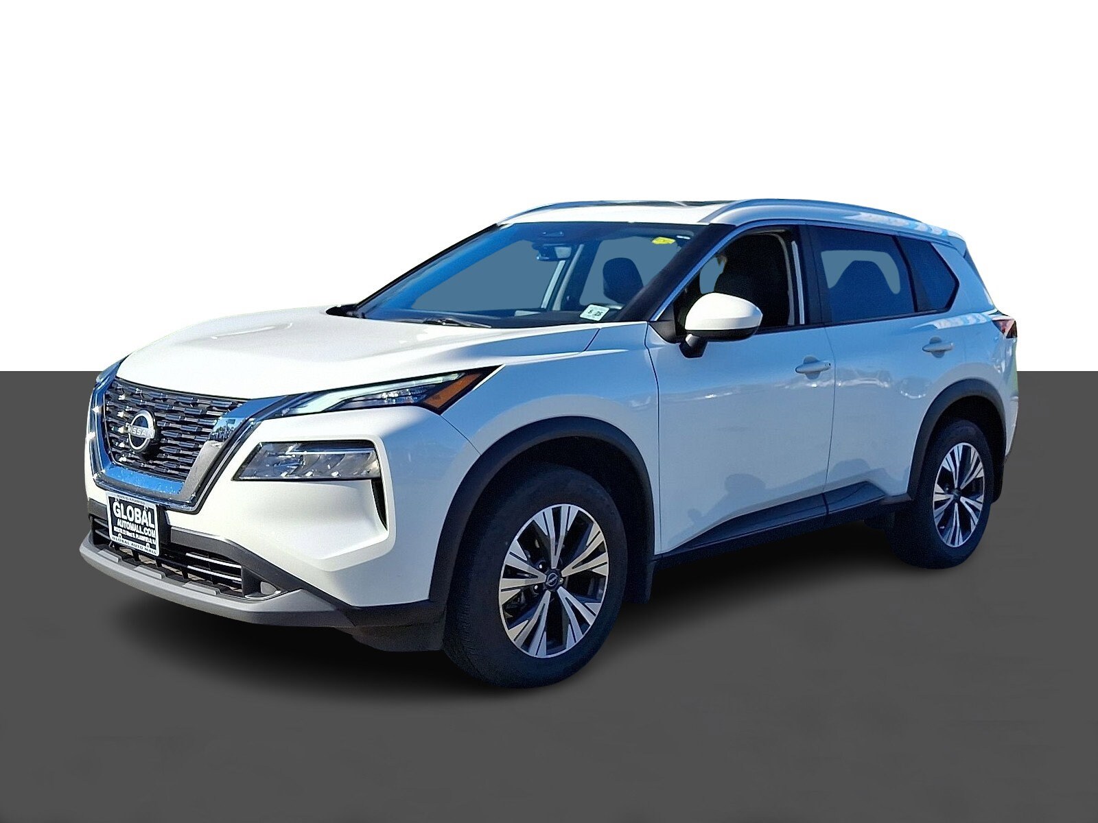 2023 Nissan Rogue SV photo 2
