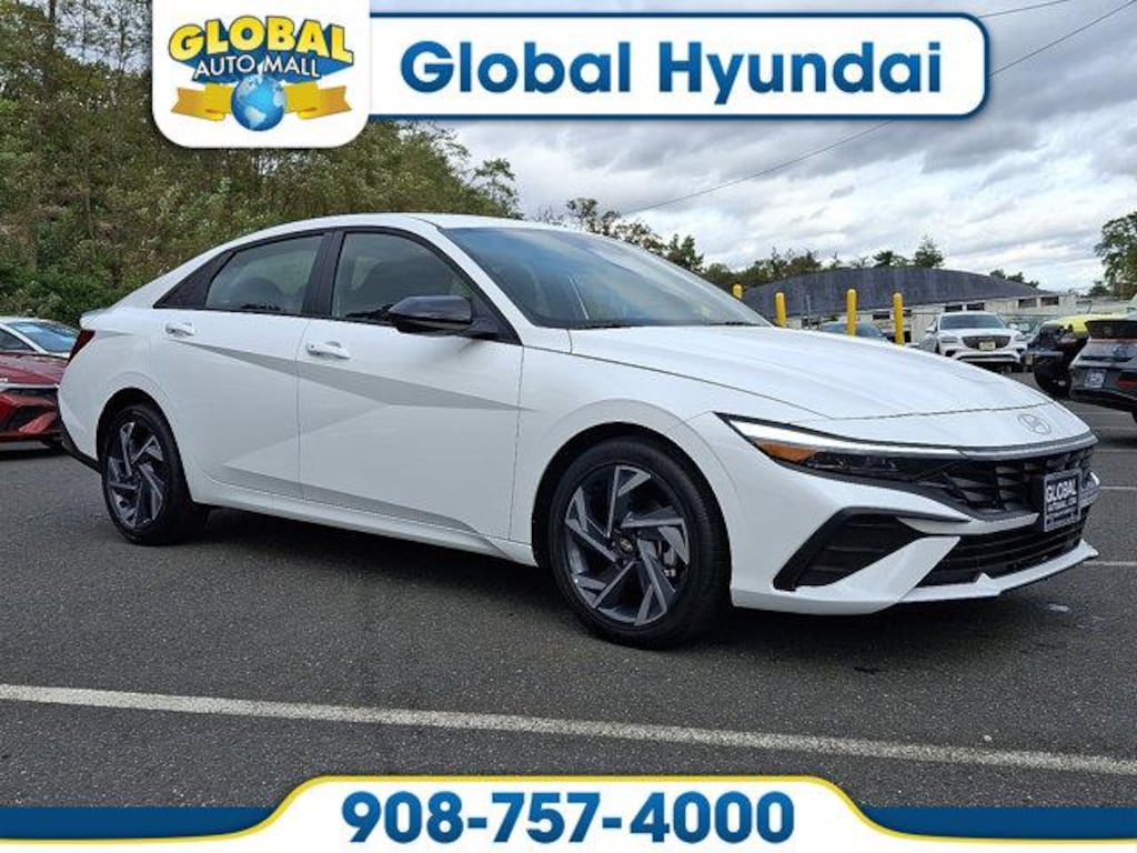 New 2025 Hyundai Elantra SEL Sport Sedan