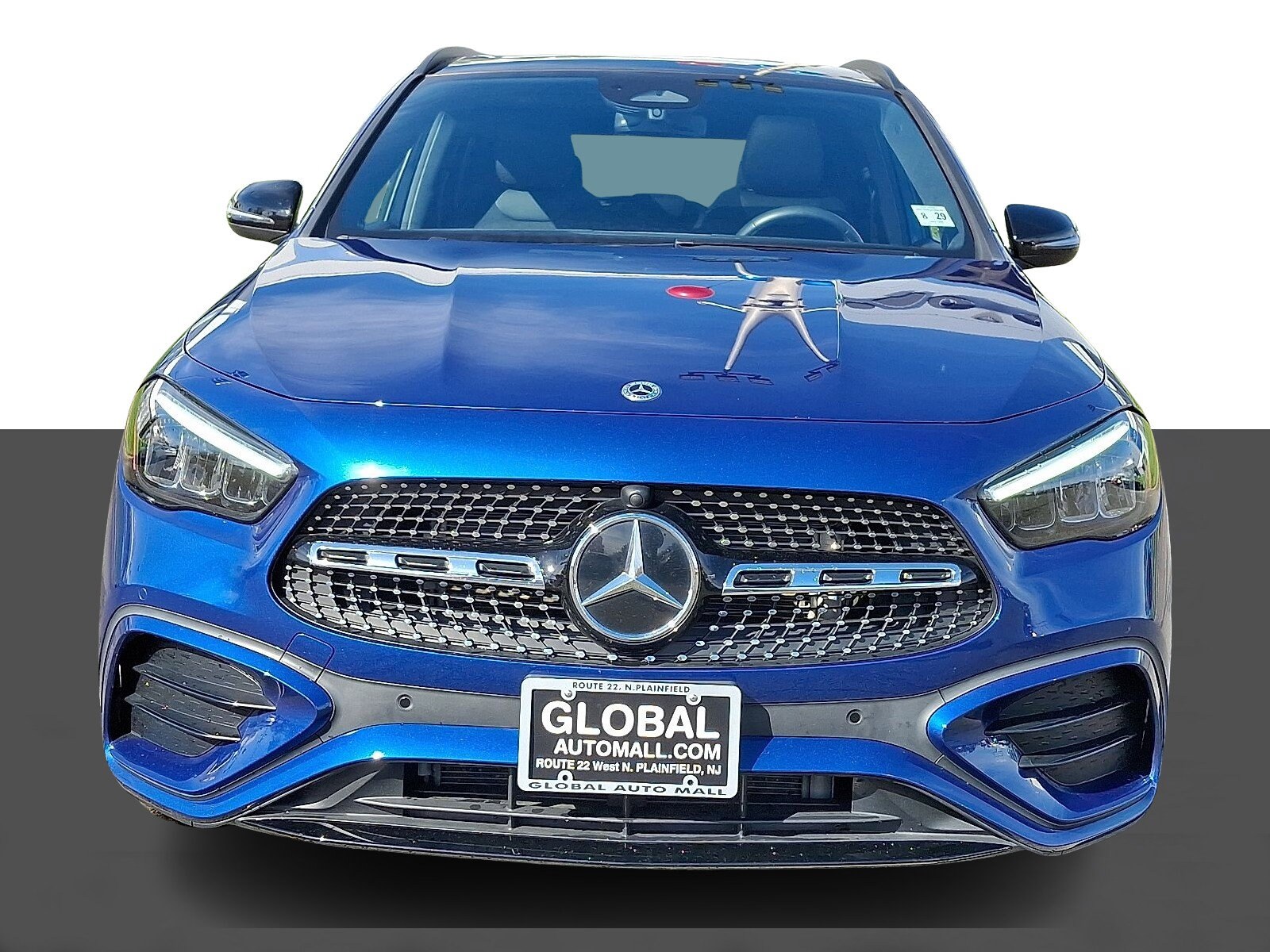 2025 Mercedes Benz GLA 250 4MATIC photo 2