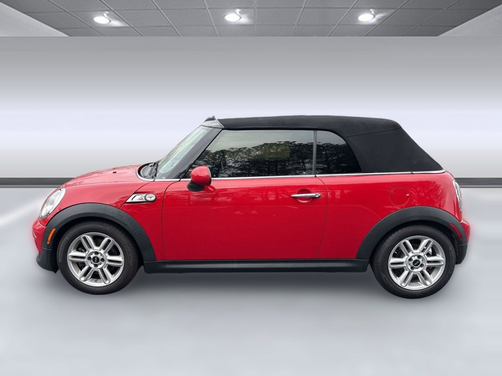 Used 2013 MINI Cooper S with VIN WMWZP3C5XDT706003 for sale in Chamblee, GA