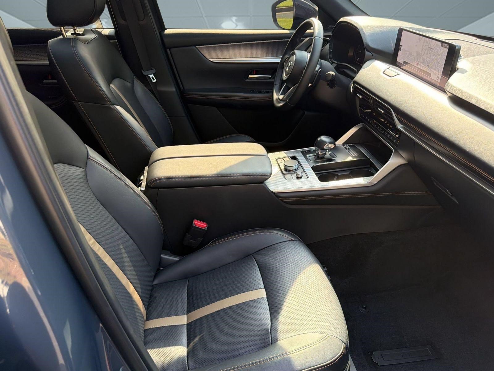 2025 Mazda CX-70 Premium Plus Package - Photo 25