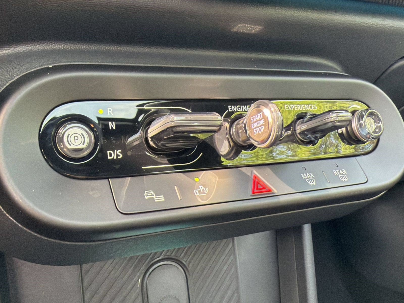 2026 MINI Hardtop 2 Door S - Photo 17