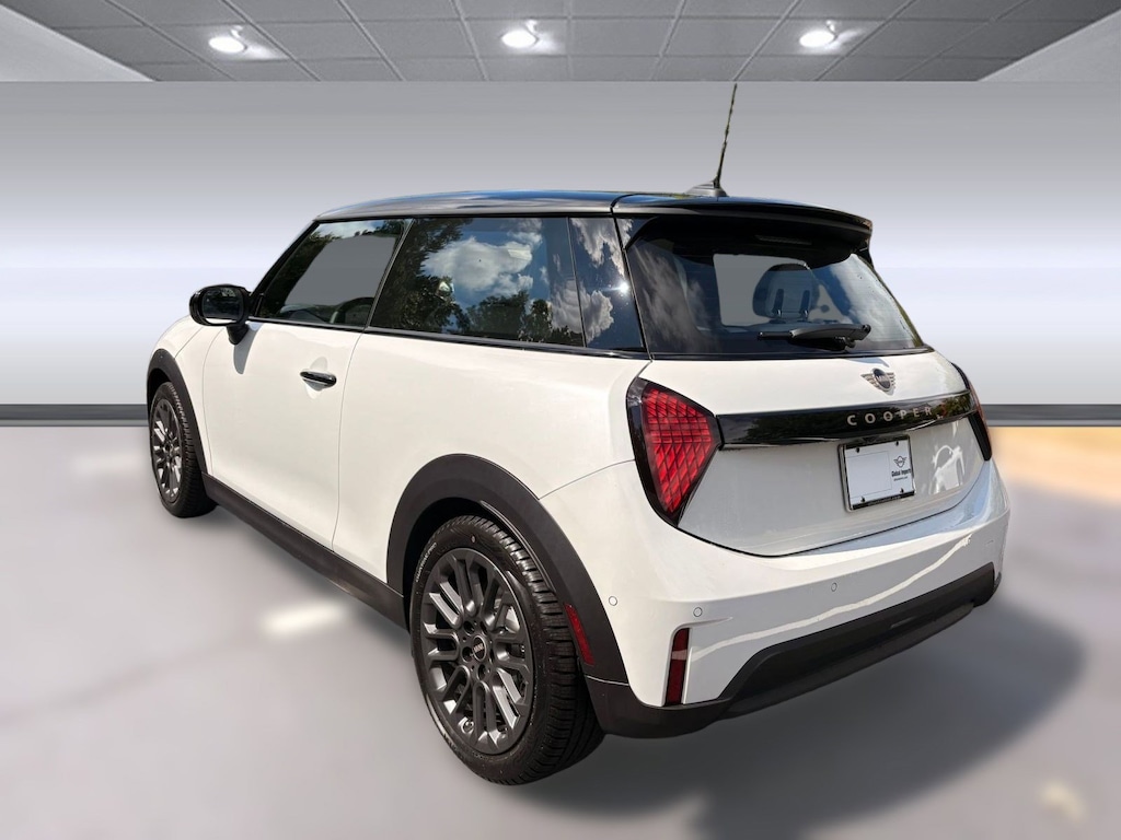 New 2026 MINI 2 Door Signature Plus Hatchback