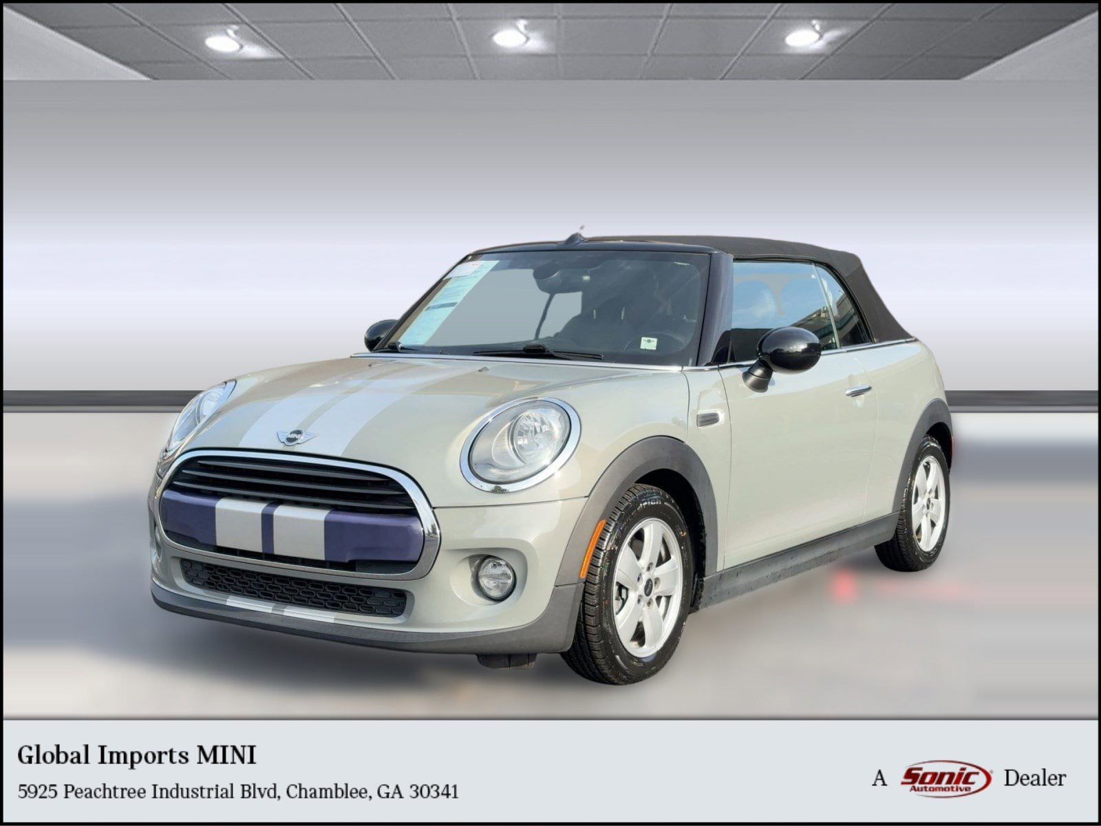 2017 MINI Cooper Base's photo