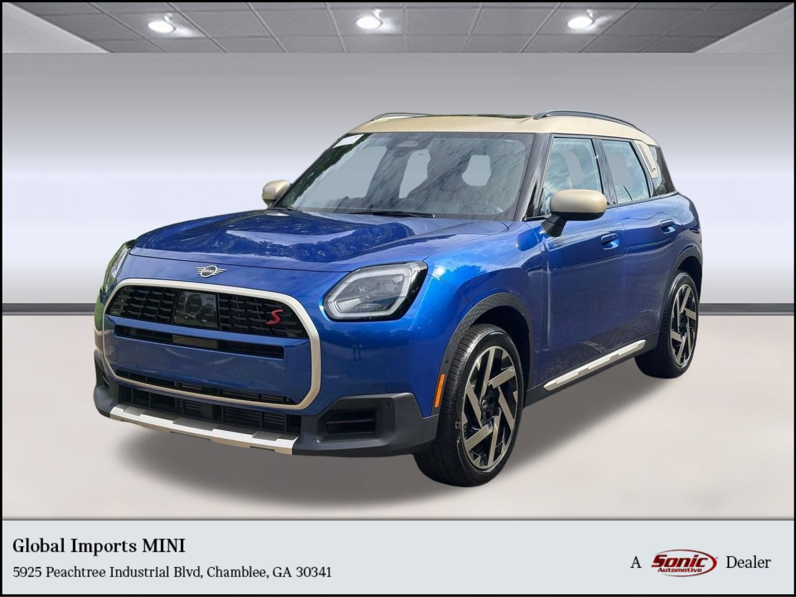 2025 MINI Countryman S's photo