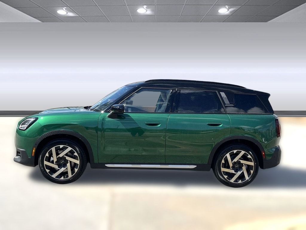 New 2025 MINI Countryman Iconic SUV