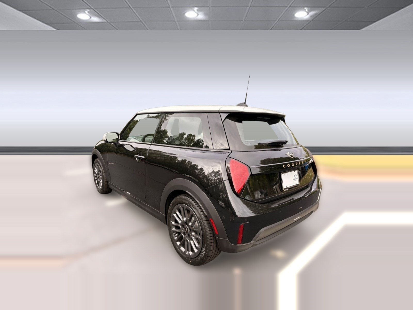 2026 MINI Hardtop 2 Door - Photo 3
